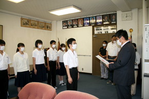 前期生徒会役員任命式